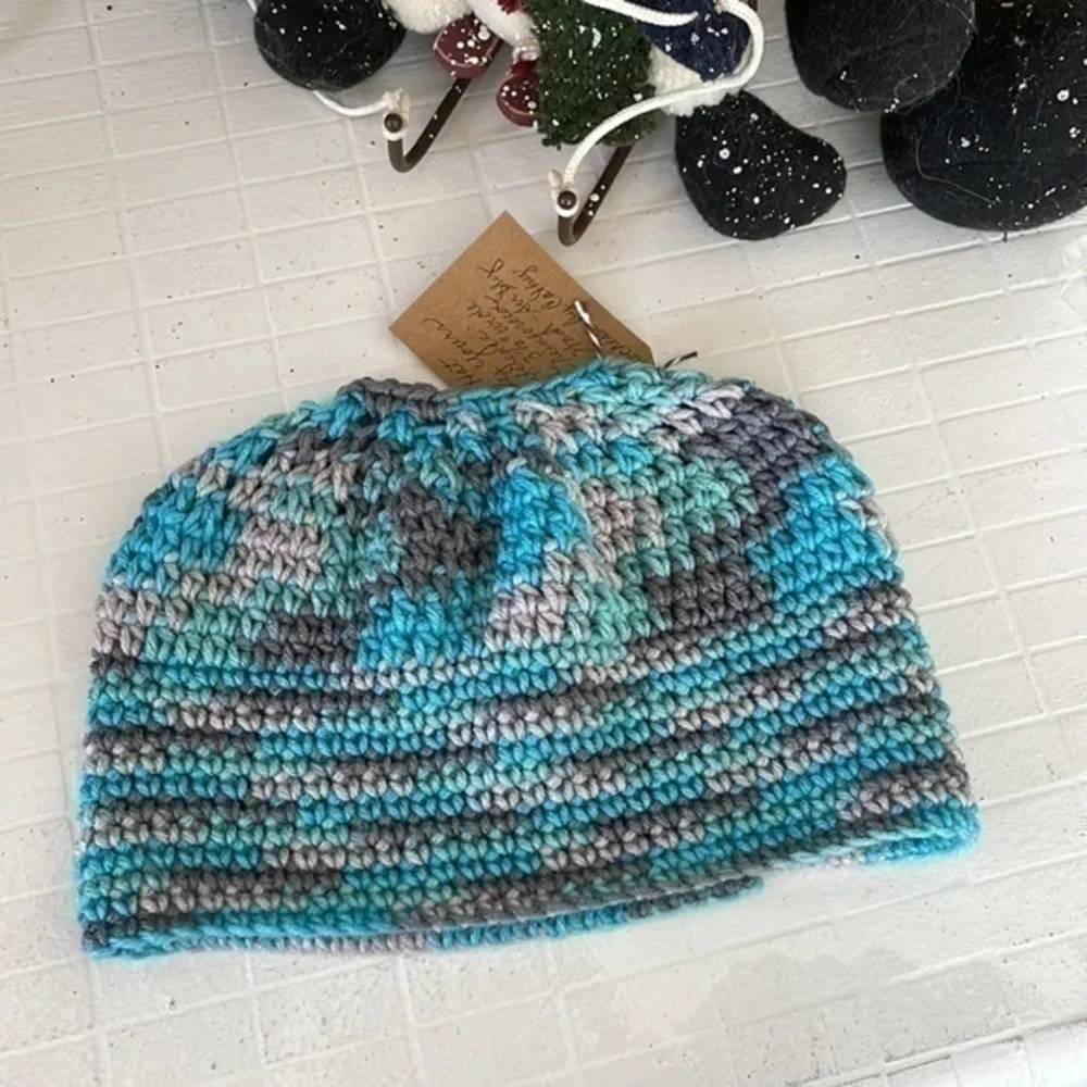 $20 SALE Handmade Messy Bun Ponytail Hat Aqua Black Crochet Beanie Women’s